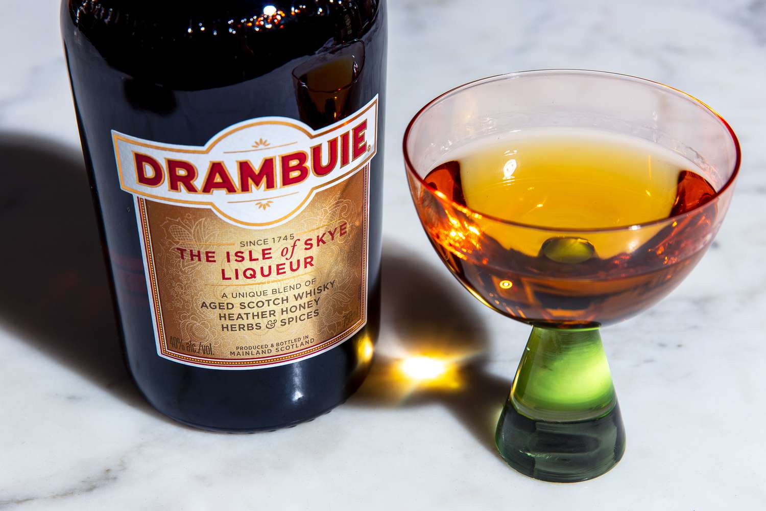 how-to-drink-drambuie-liqueur