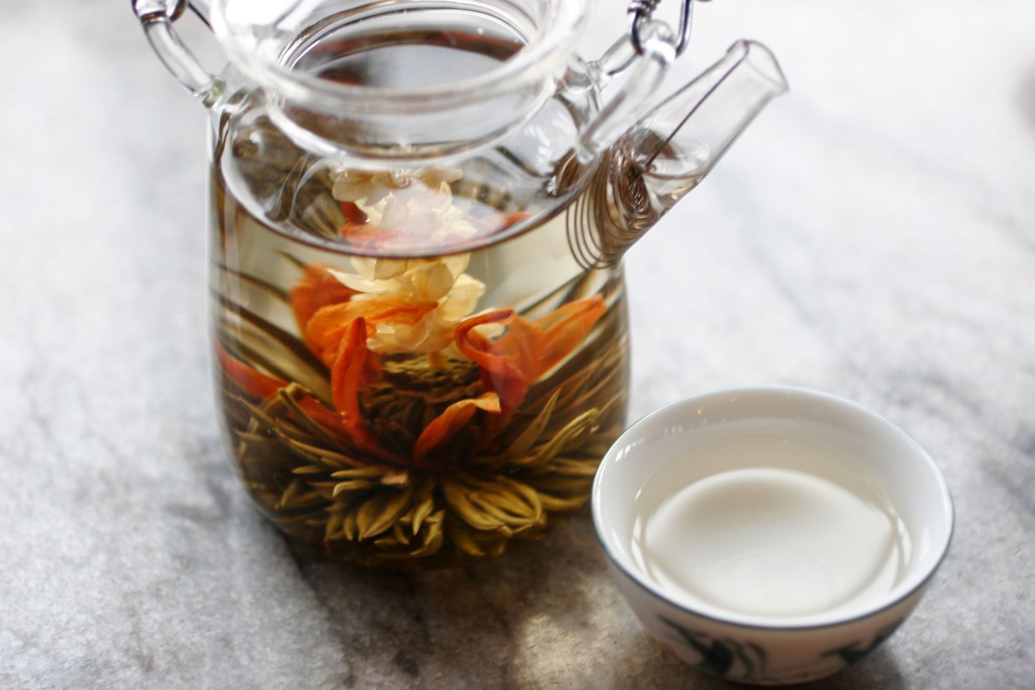 how-to-drink-floral-tea