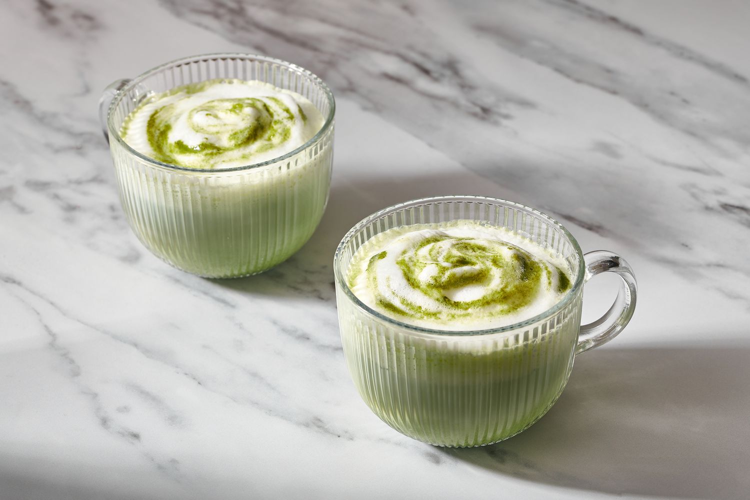 how-to-drink-green-tea-with-coconut-milk