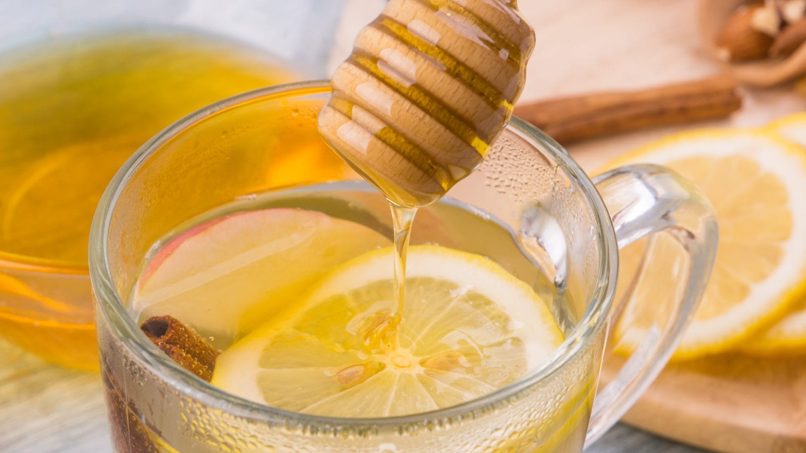 how-to-drink-honey-and-lemon-for-weight-loss