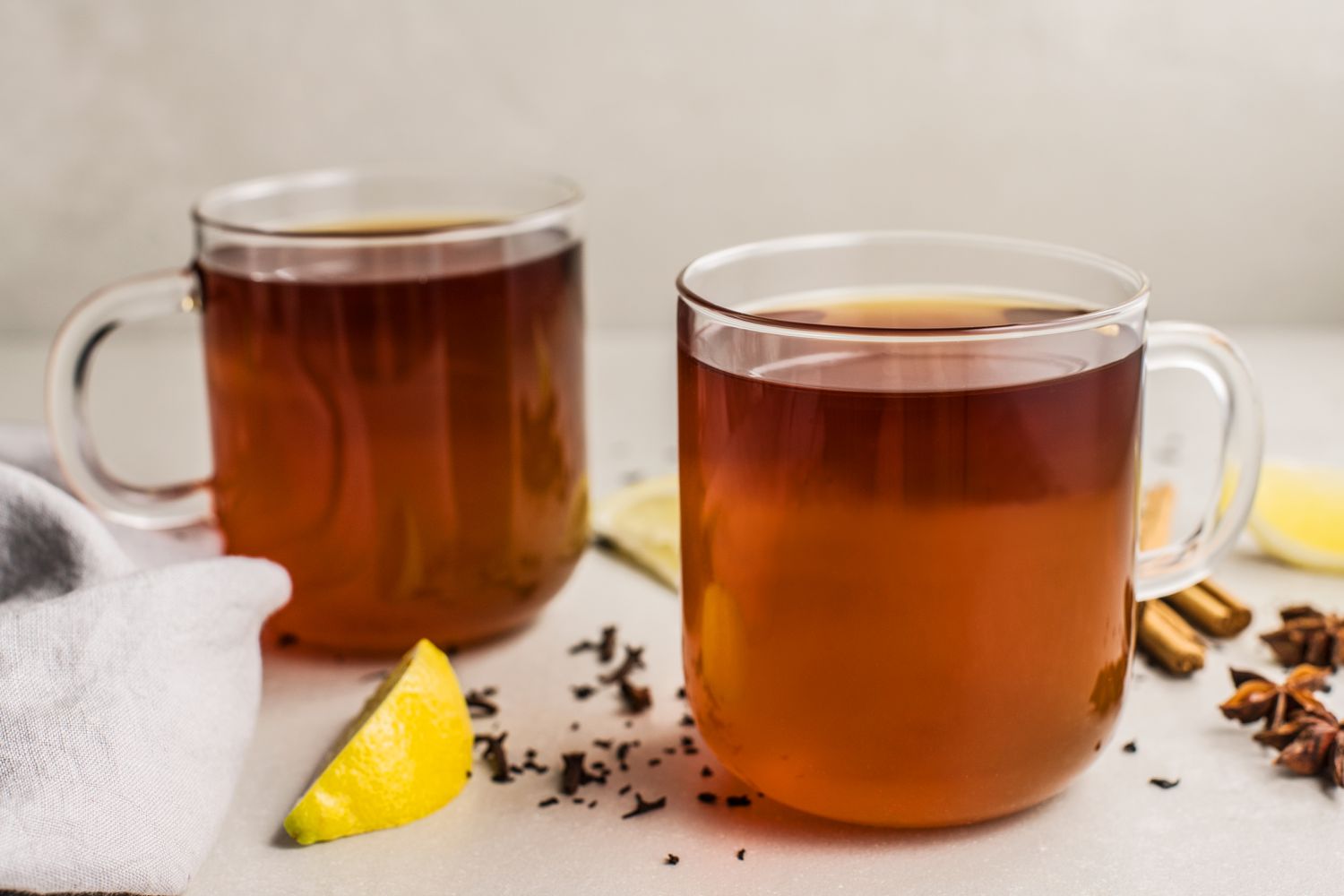 how-to-drink-hot-black-tea