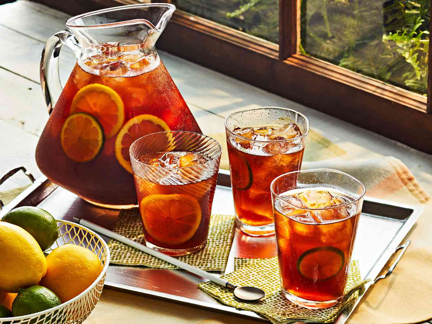 how-to-drink-iced-tea-southern-thing