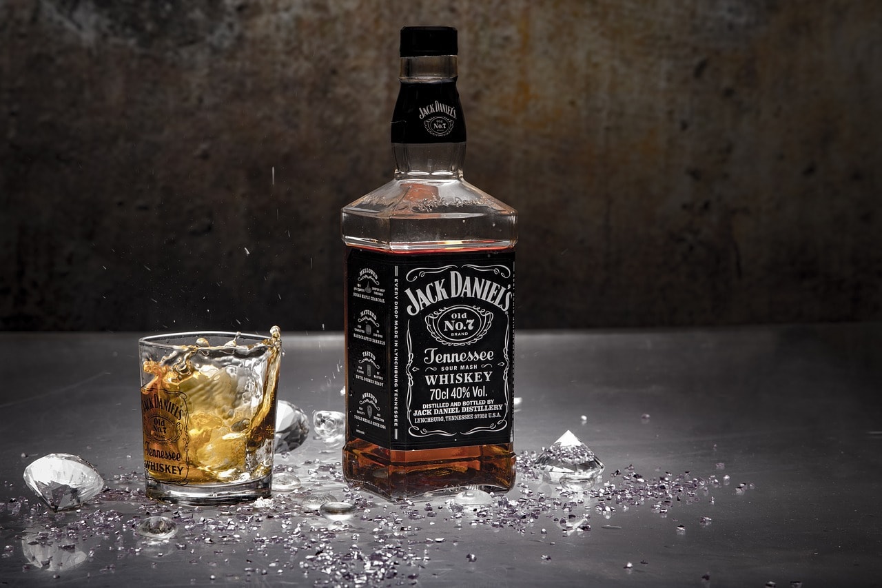 how-to-drink-jack-daniels-whiskey