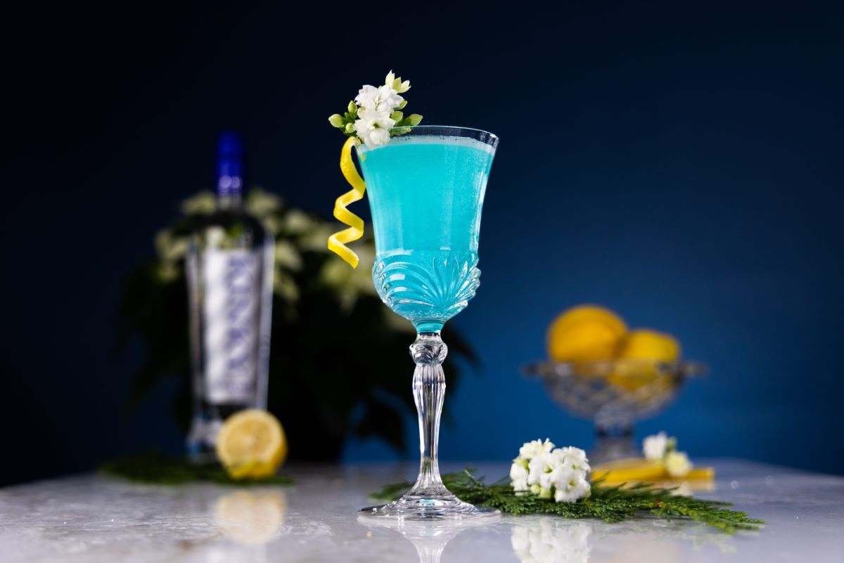 how-to-drink-kinky-blue