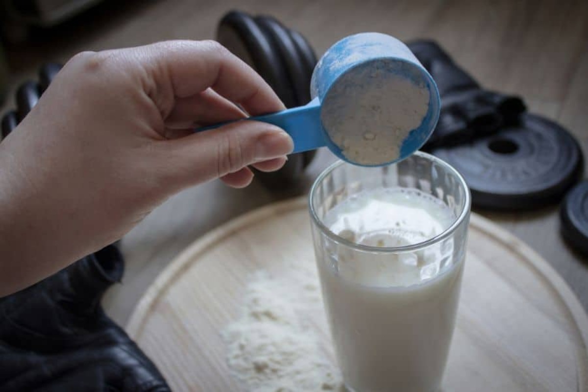 how-to-drink-protein-powder-without-shaker