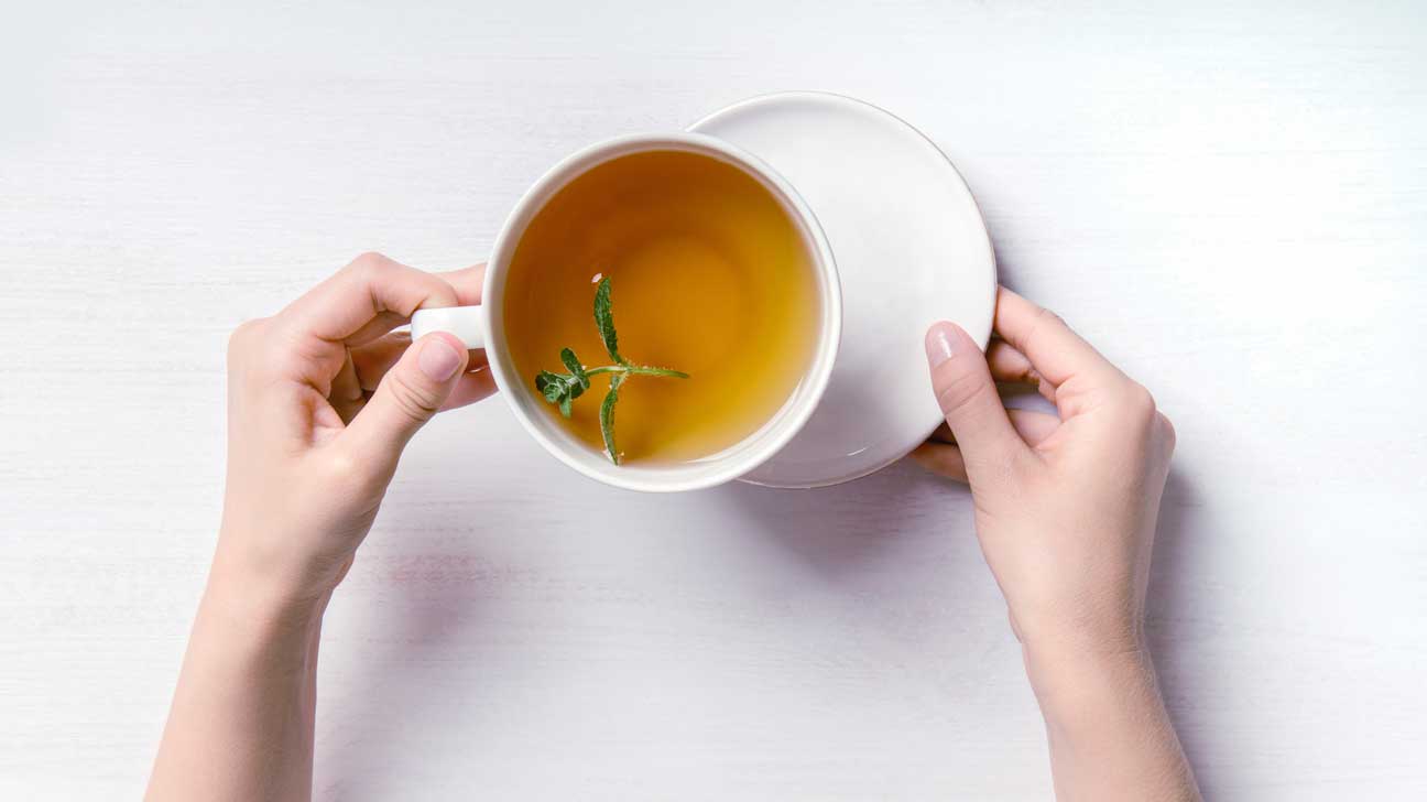 how-to-drink-tea-without-heartburn