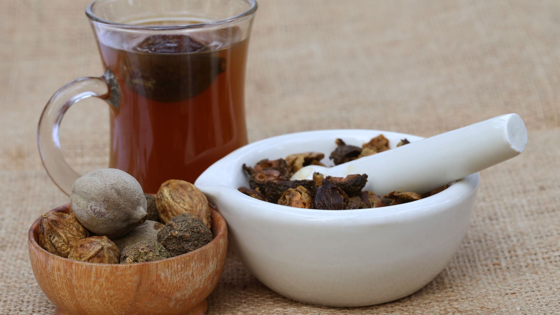 how-to-drink-triphala-juice