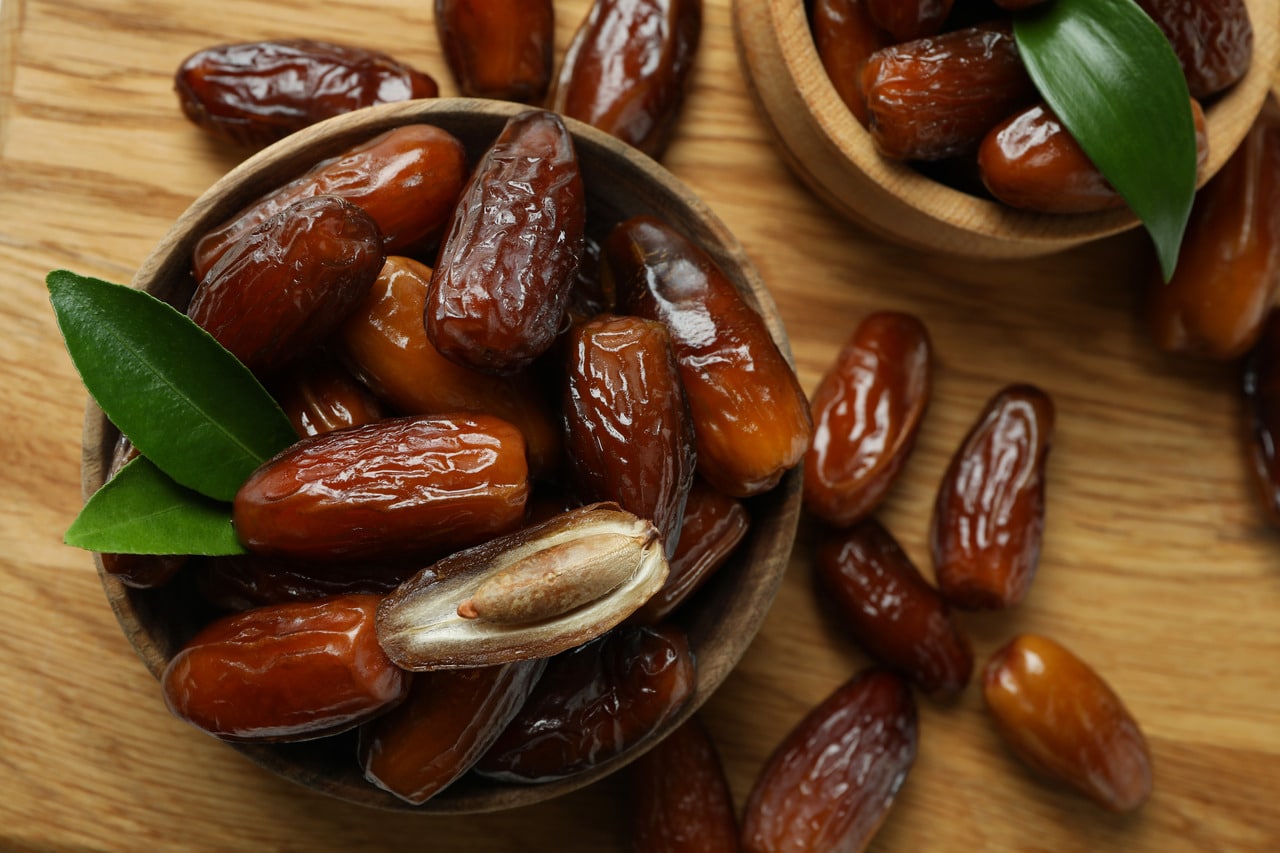 how-to-eat-6-dates-a-day