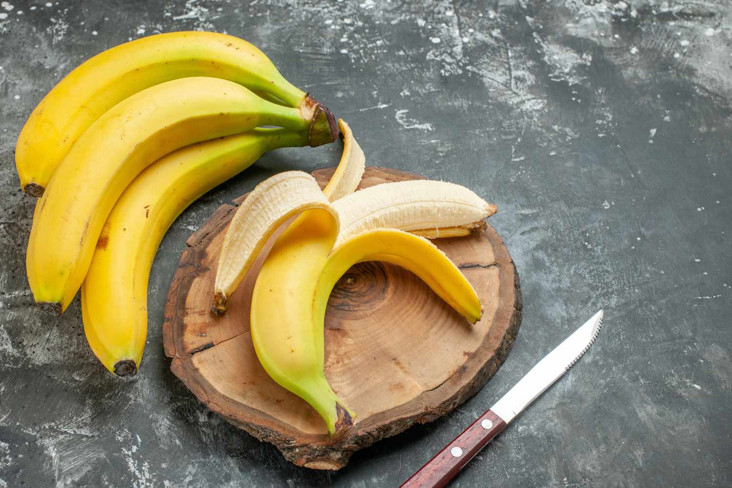 how-to-eat-a-banana