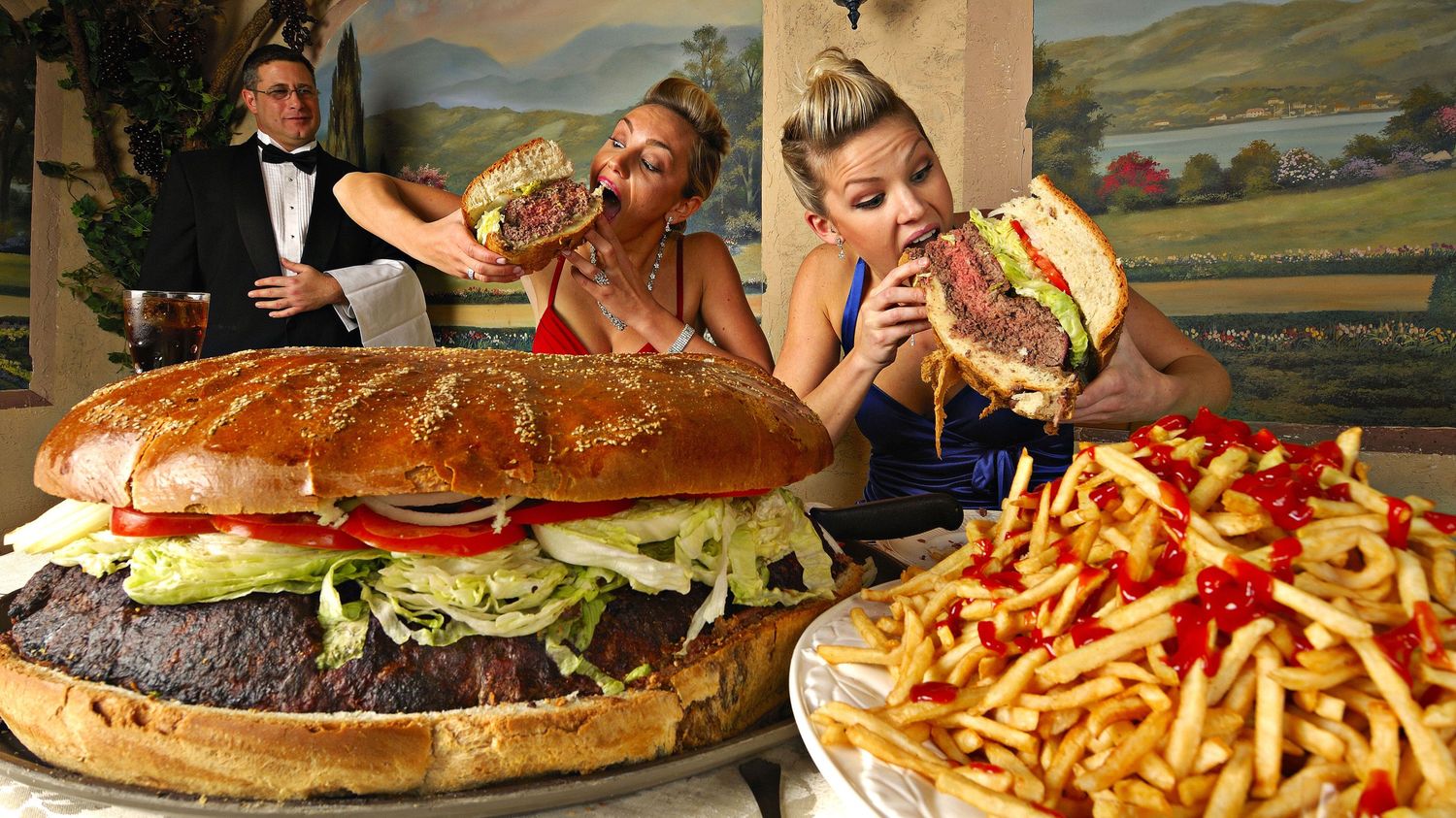 how-to-eat-a-big-hamburger