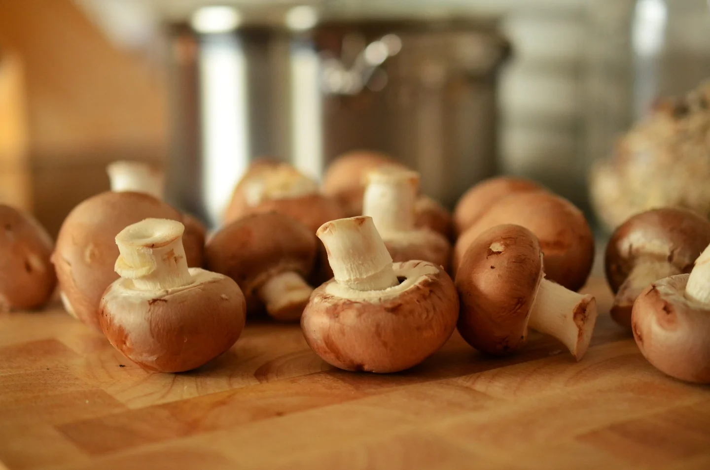 how-to-eat-a-mushroom