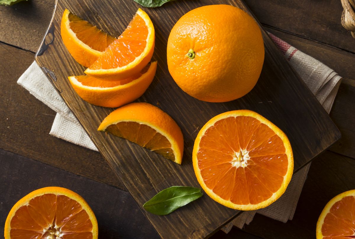 how-to-eat-a-navel-orange