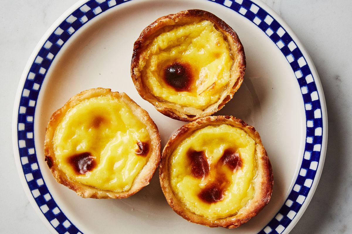 how-to-eat-a-portuguese-tart