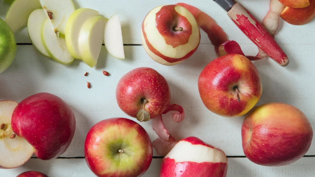 how-to-eat-a-whole-apple