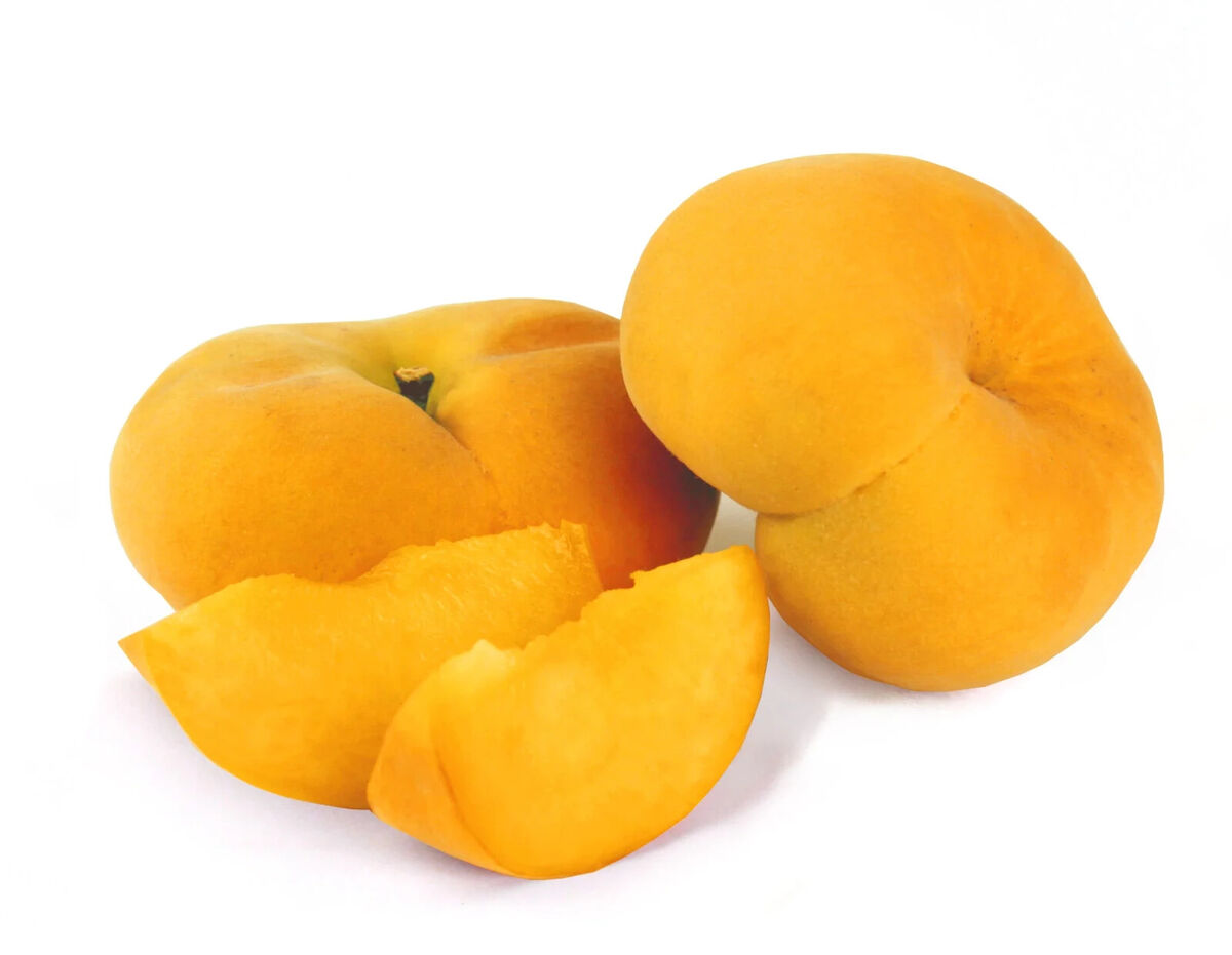 how-to-eat-a-yellow-peach