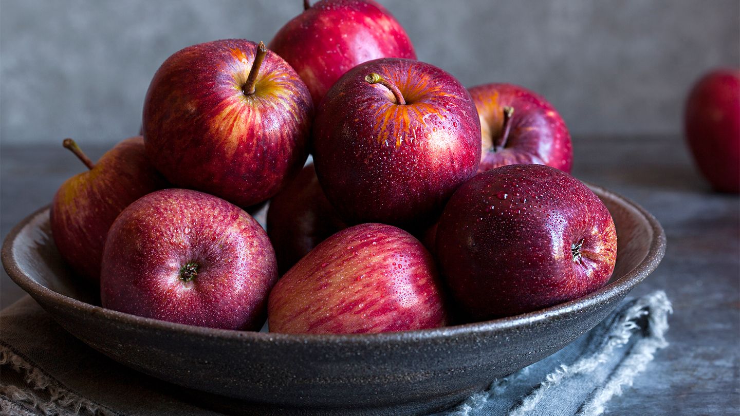 how-to-eat-an-apple-whole