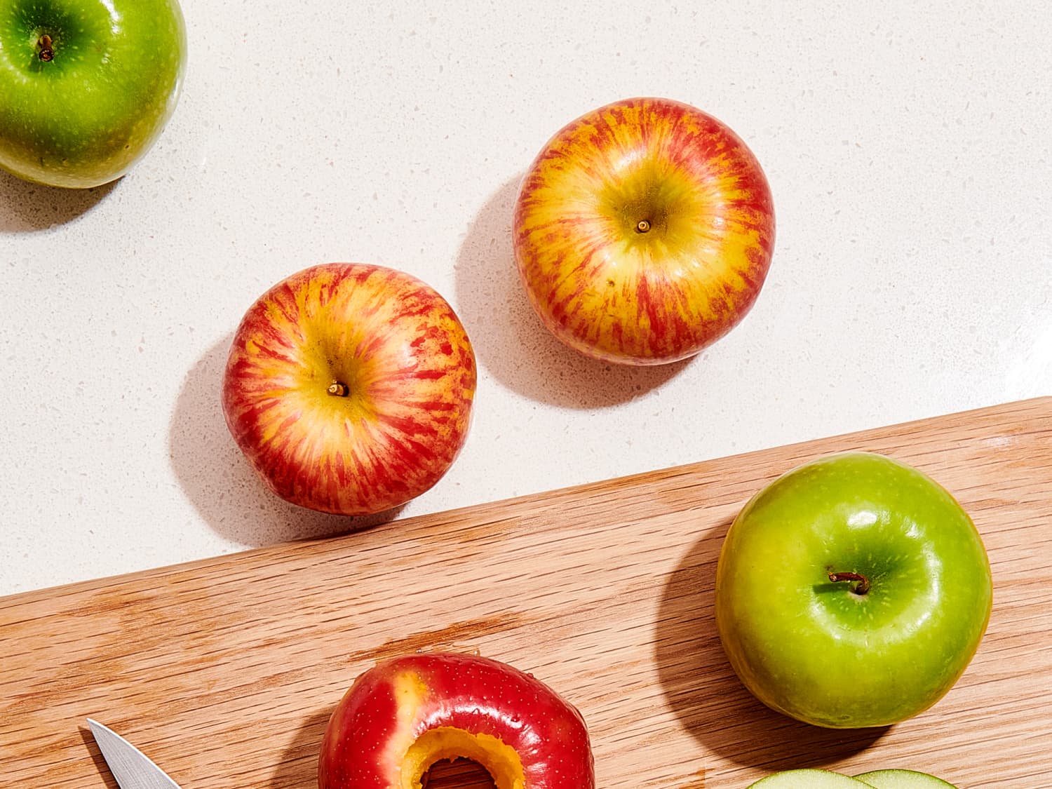 how-to-eat-an-apple-without-the-core