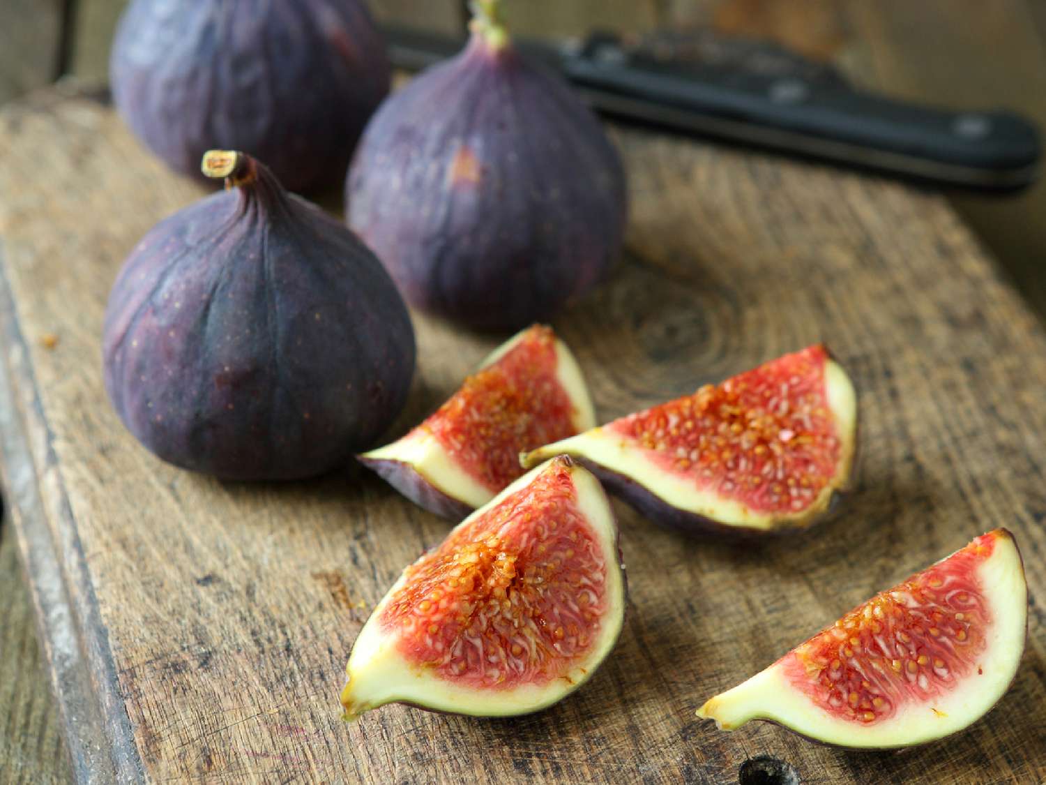 How To Eat A Ripe Fig Recipes How To Eat A Ripe Fig Recipes