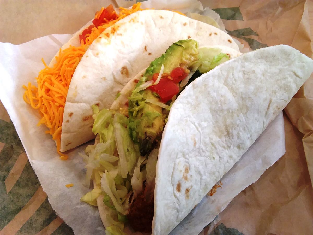 how-to-eat-at-del-taco