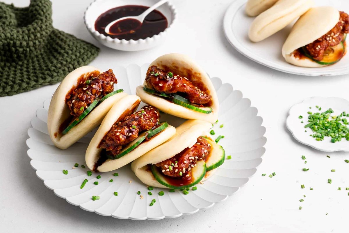 how-to-eat-bao-buns