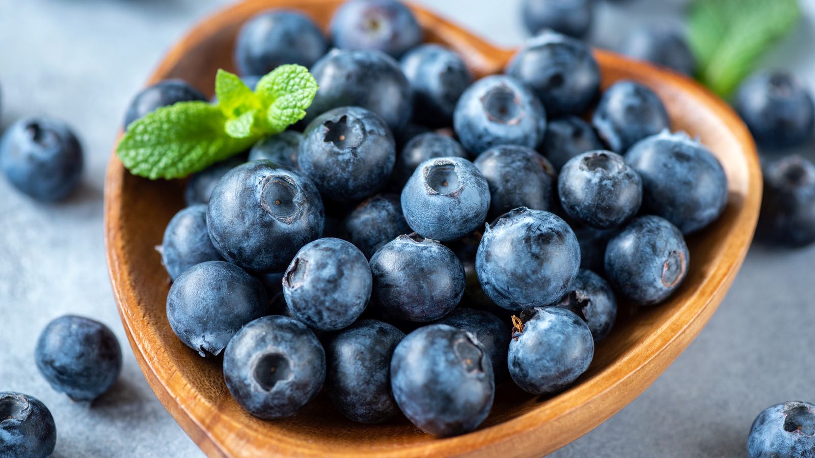how-to-eat-blueberries-without-seeds