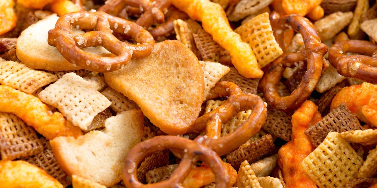 how-to-eat-chex-mix-quietly