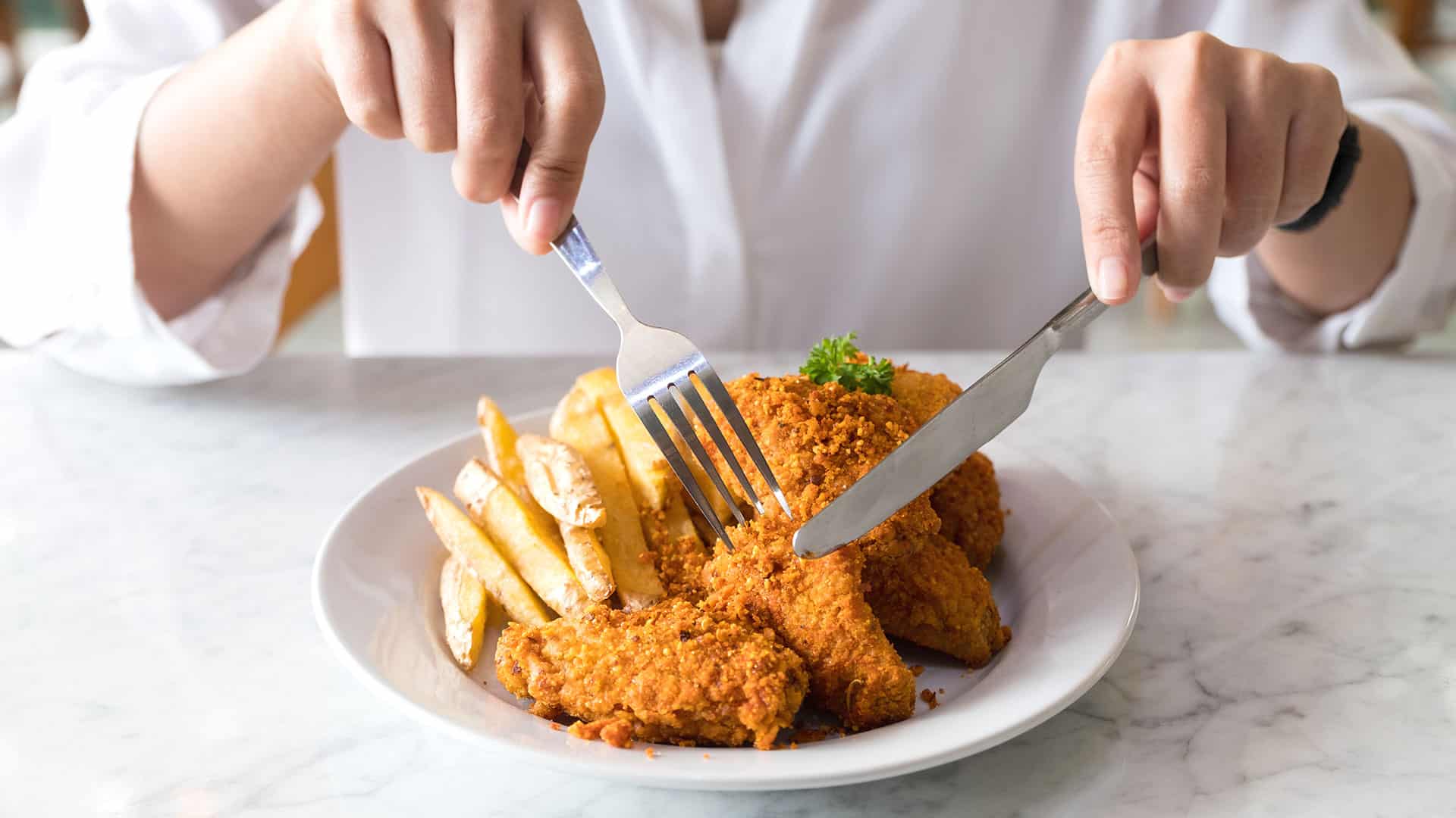how-to-eat-chicken-with-a-fork-and-knife