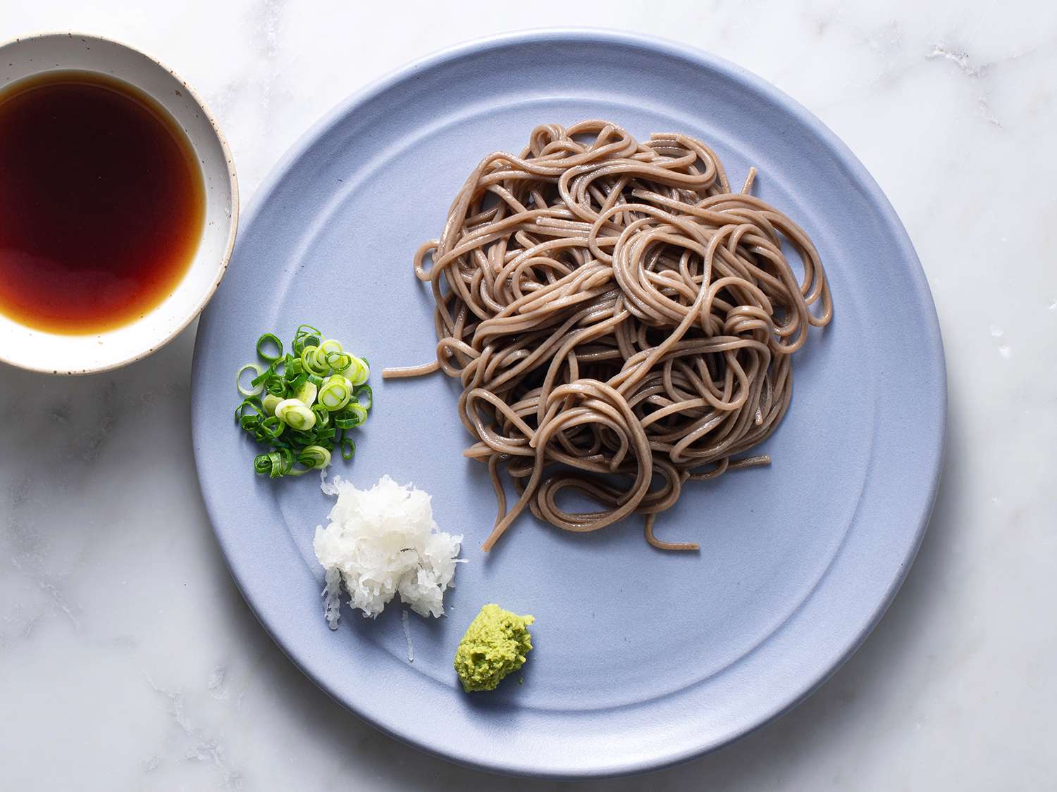 how-to-eat-cold-soba-noodles