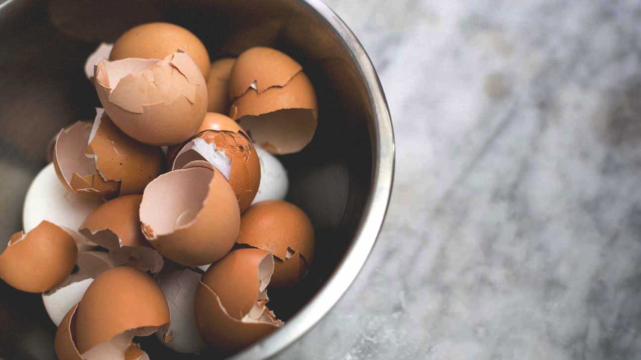 how-to-eat-egg-shells