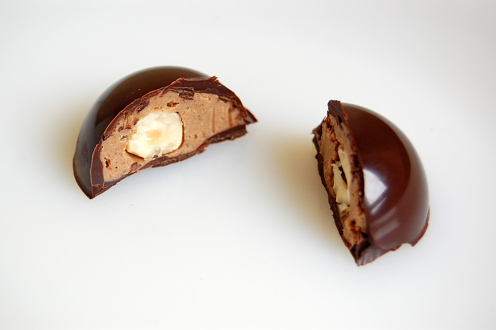 how-to-eat-filled-chocolates