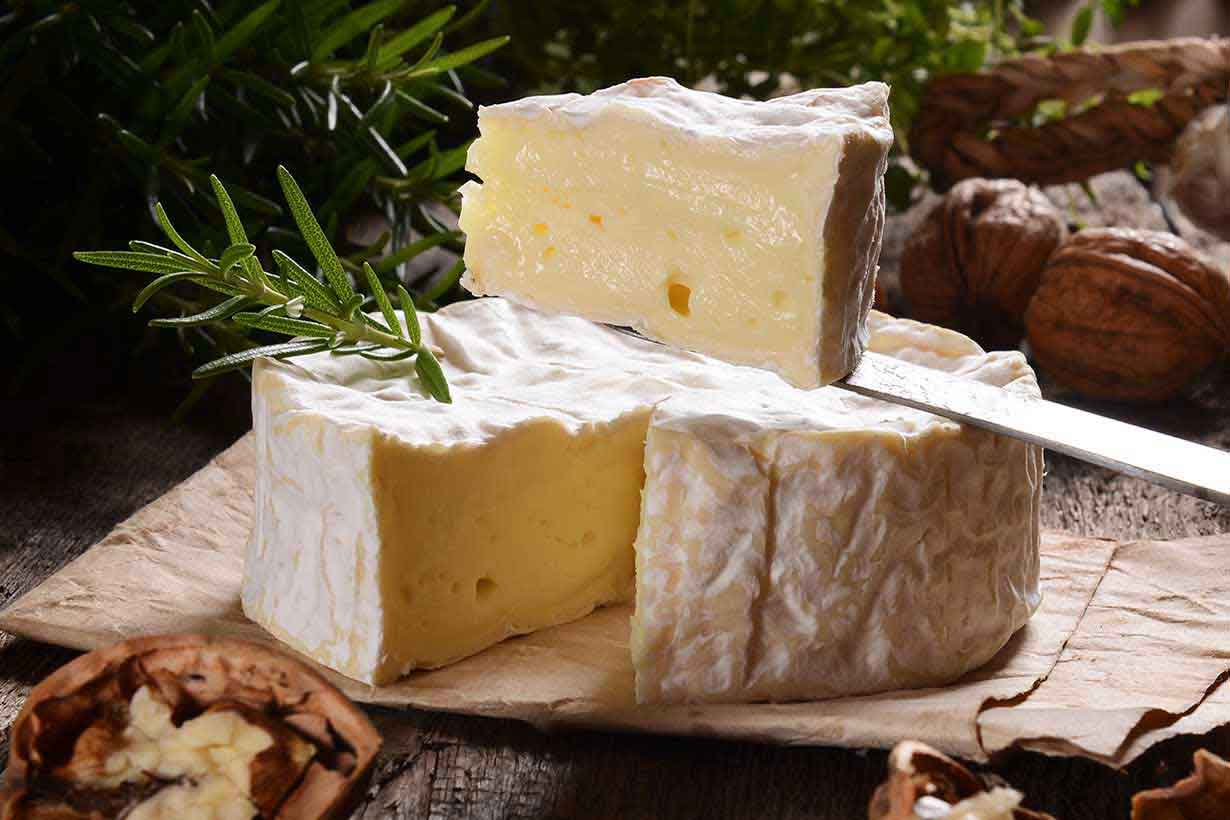 how-to-eat-french-cheese
