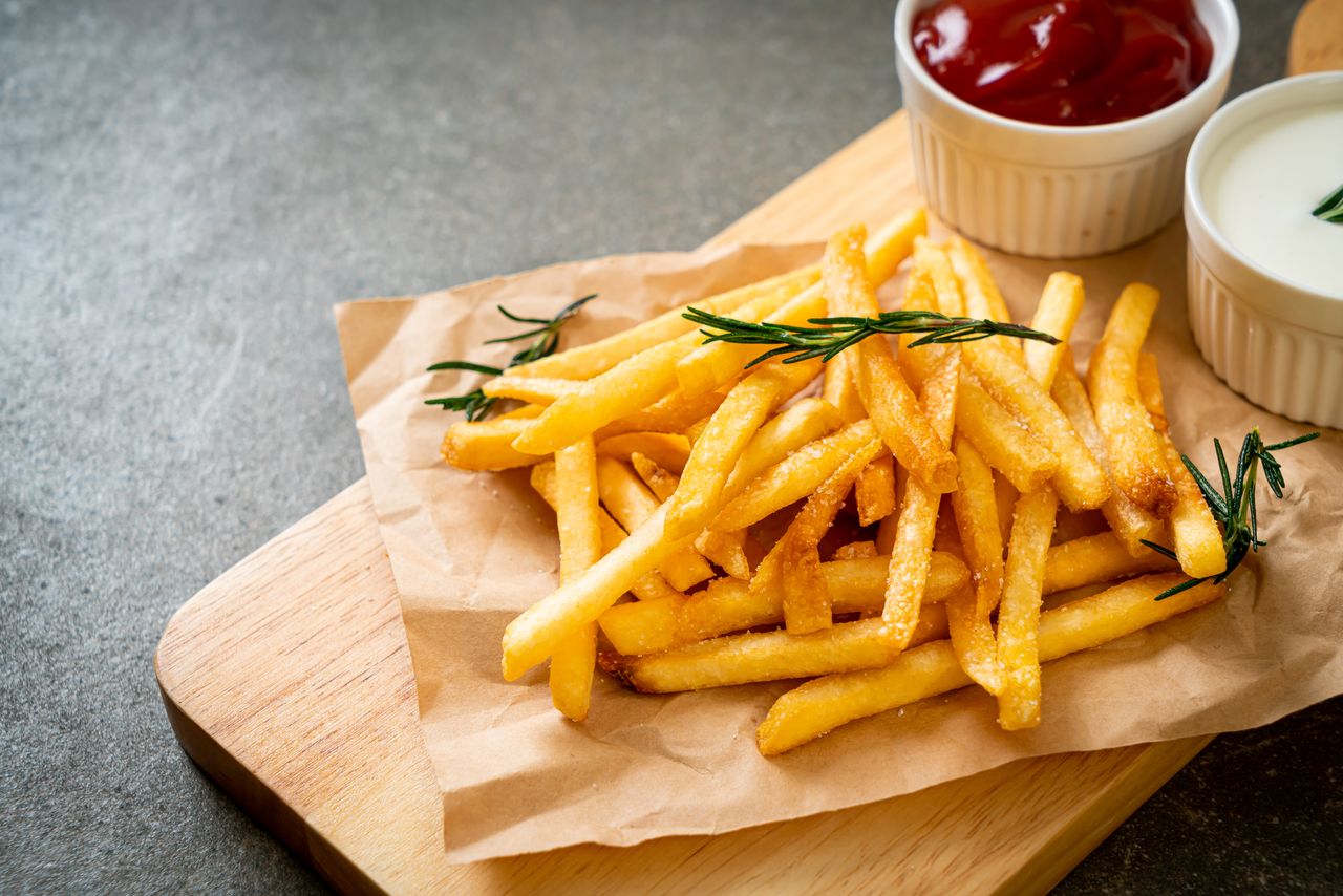 how-to-eat-french-fries-quickly