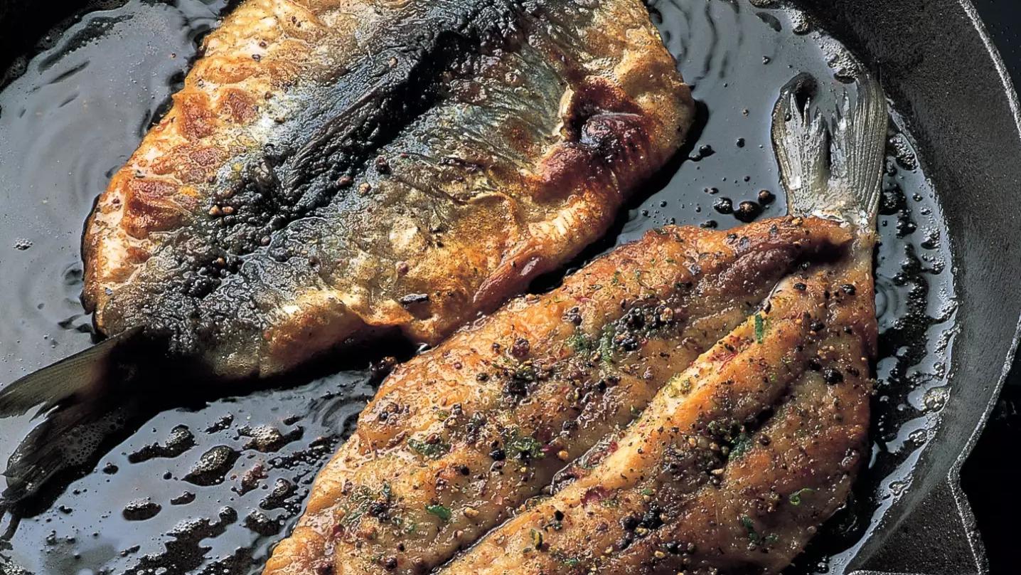 how-to-eat-fried-herring