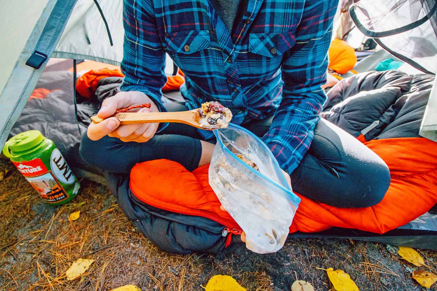 how-to-eat-granola-out-of-a-bag