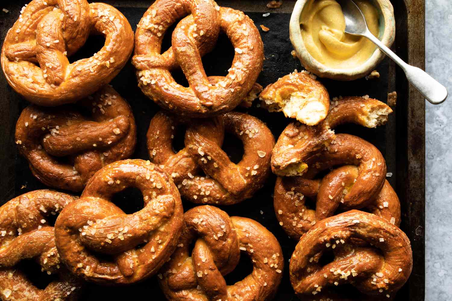 how-to-eat-hard-pretzels