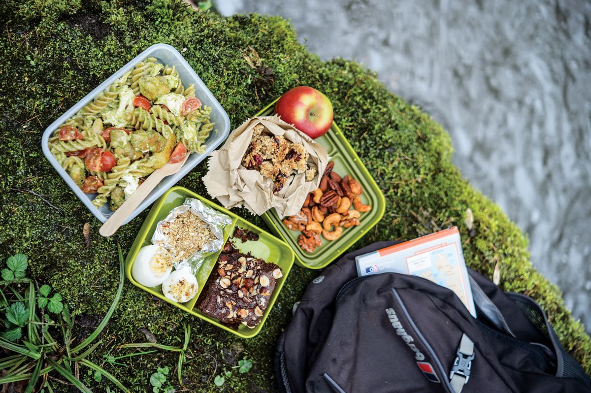 how-to-eat-healthy-on-the-trail