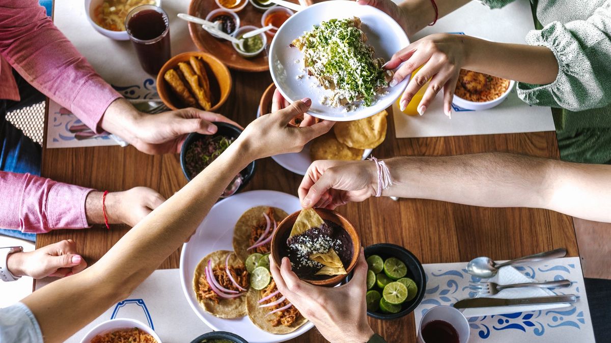how-to-eat-in-mexico-and-not-get-sick