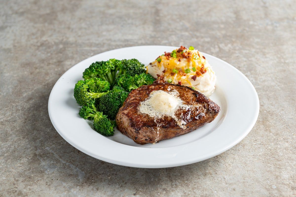 how-to-eat-keto-at-a-steakhouse