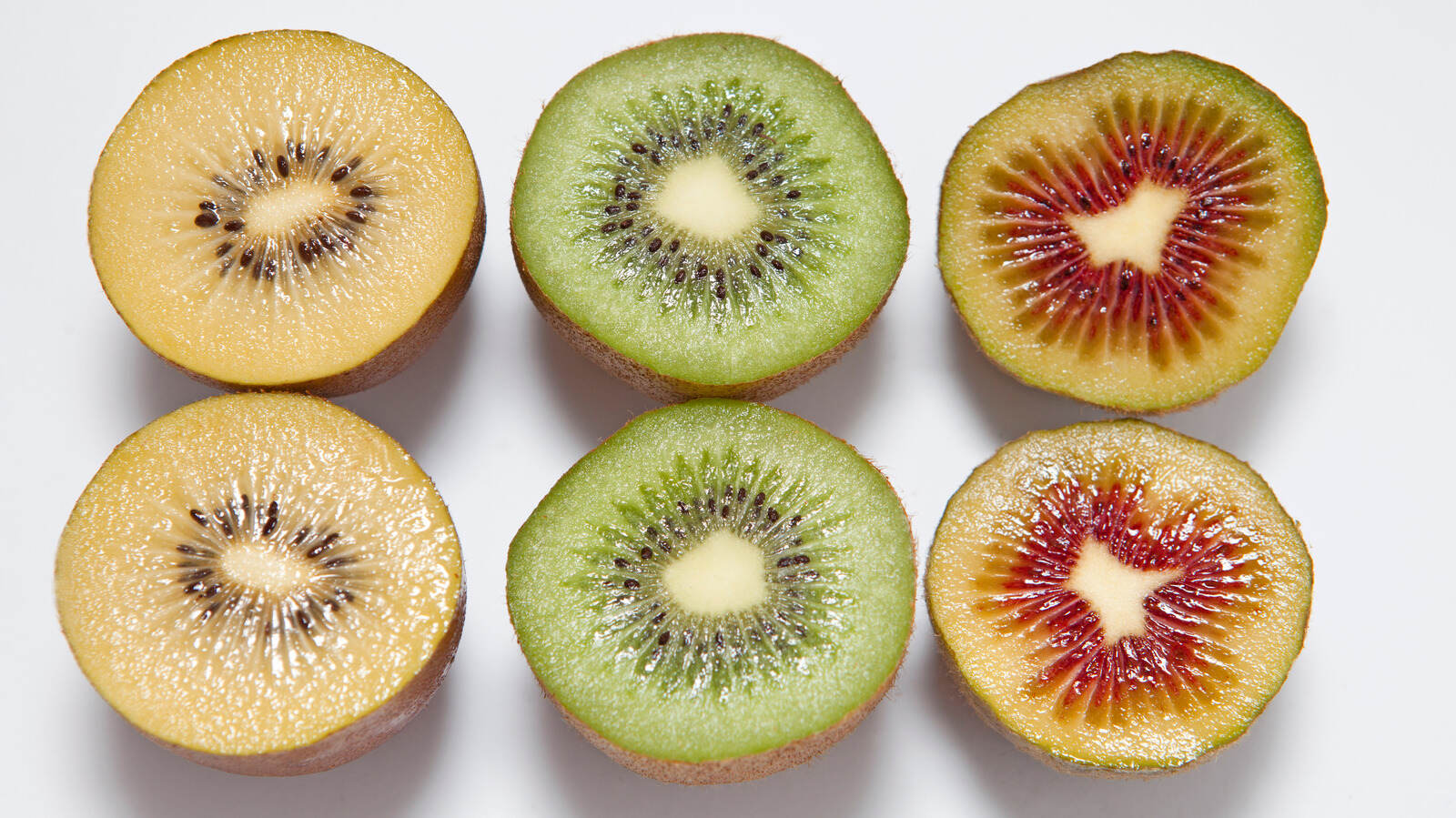 how-to-eat-kiwi-fruit