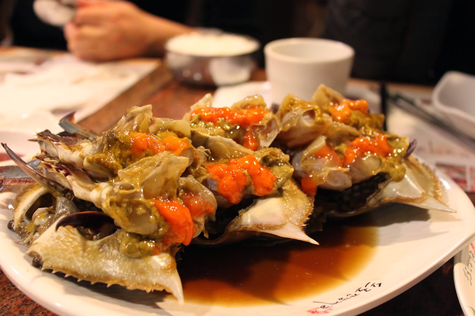 how-to-eat-korean-raw-crab