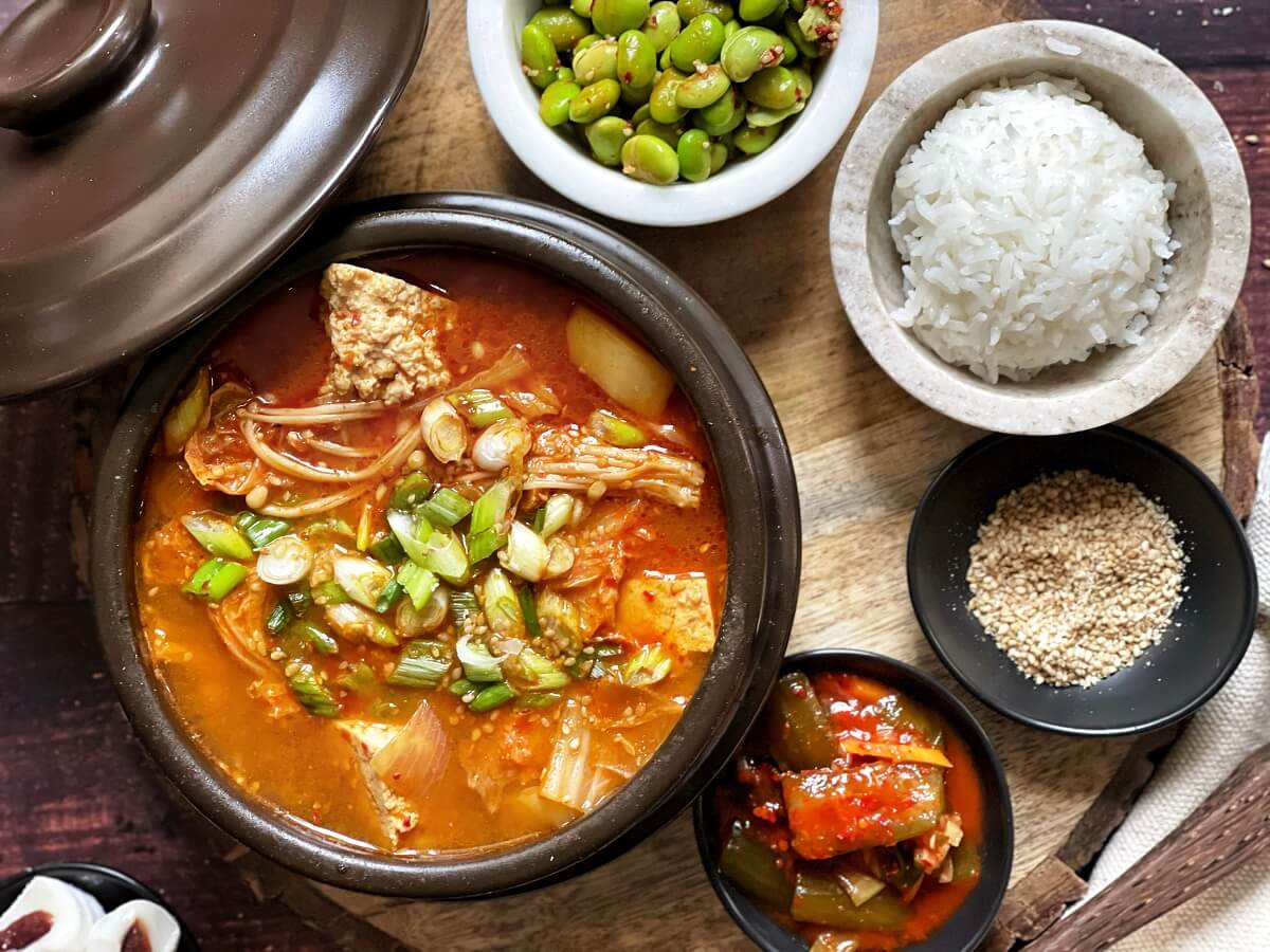 how-to-eat-korean-tofu-soup