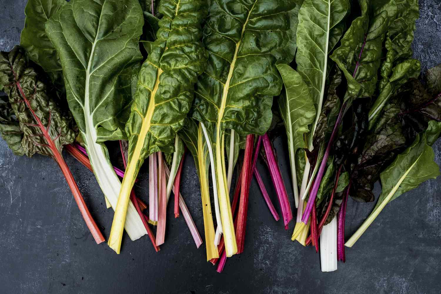 how-to-eat-leafy-greens-without-tasting-them