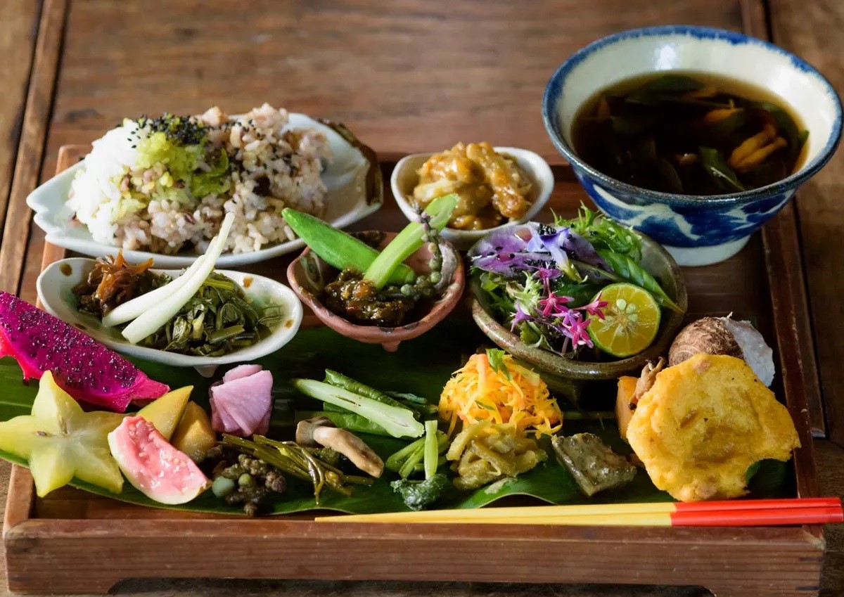 how-to-eat-like-an-okinawan