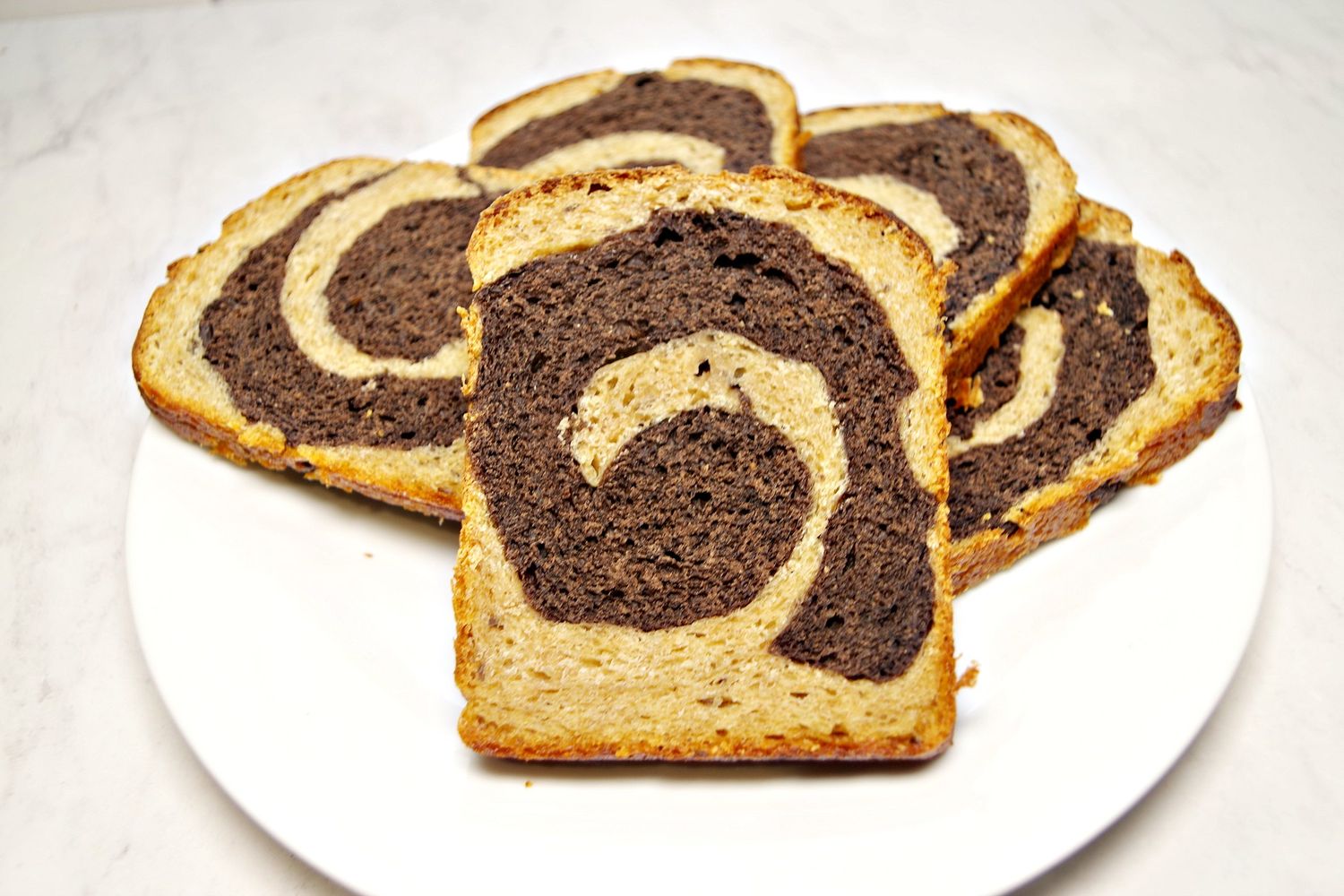 how-to-eat-marbled-rye