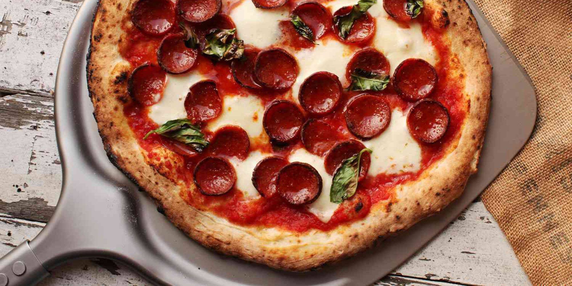 how-to-eat-neapolitan-pizza