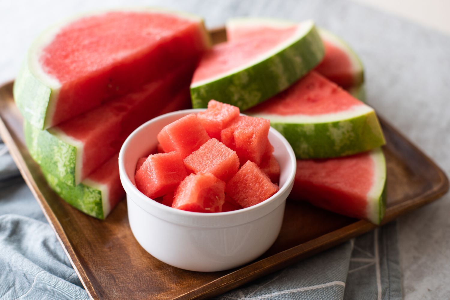 how-to-eat-old-watermelon