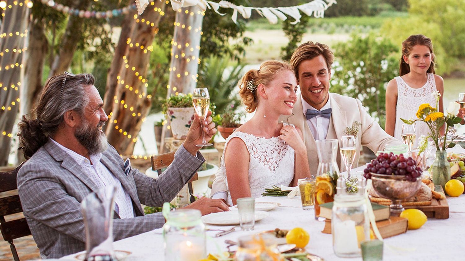 how-to-eat-on-your-wedding-day