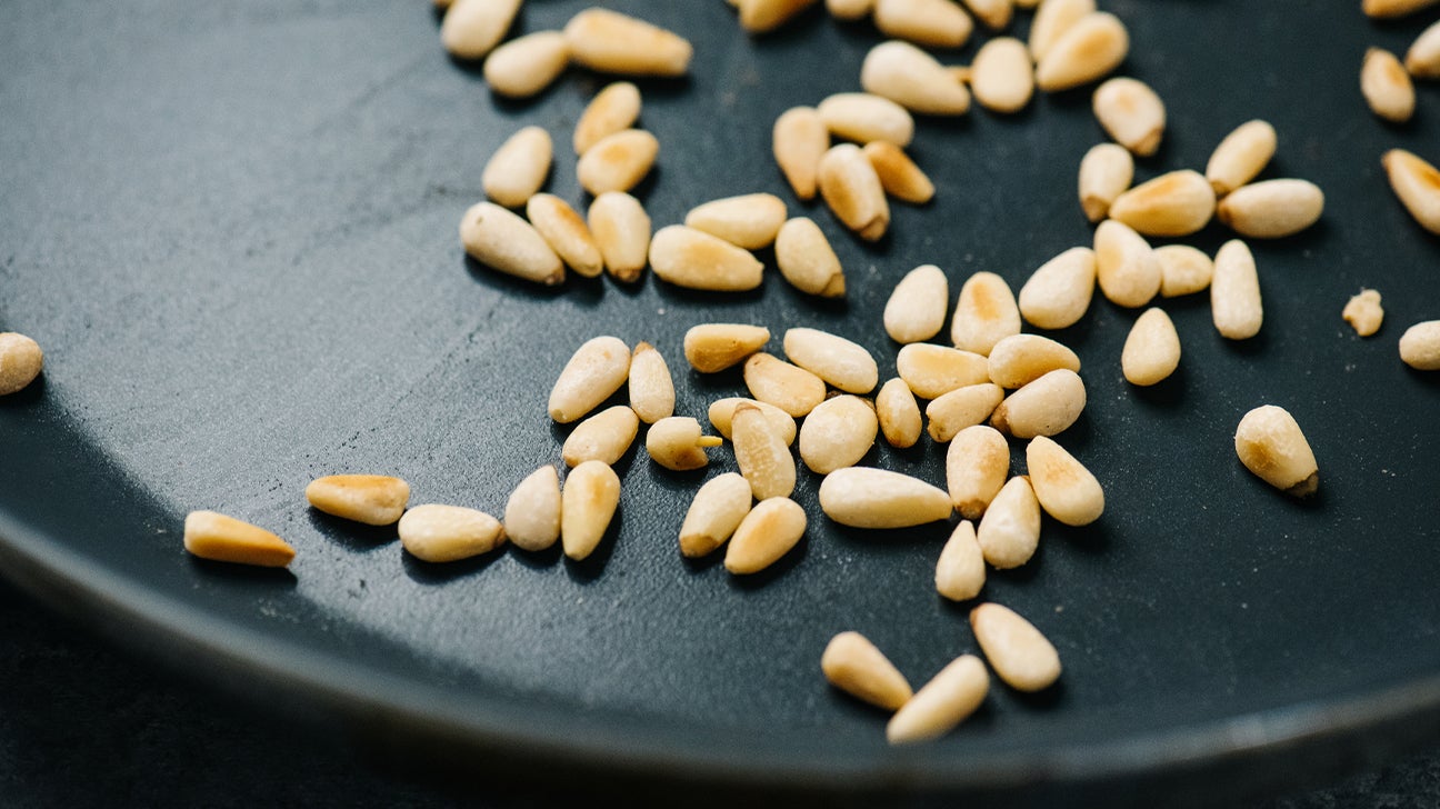 how-to-eat-pine-nuts