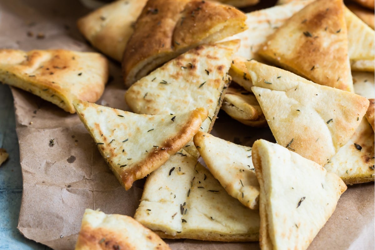 how-to-eat-pita-chips
