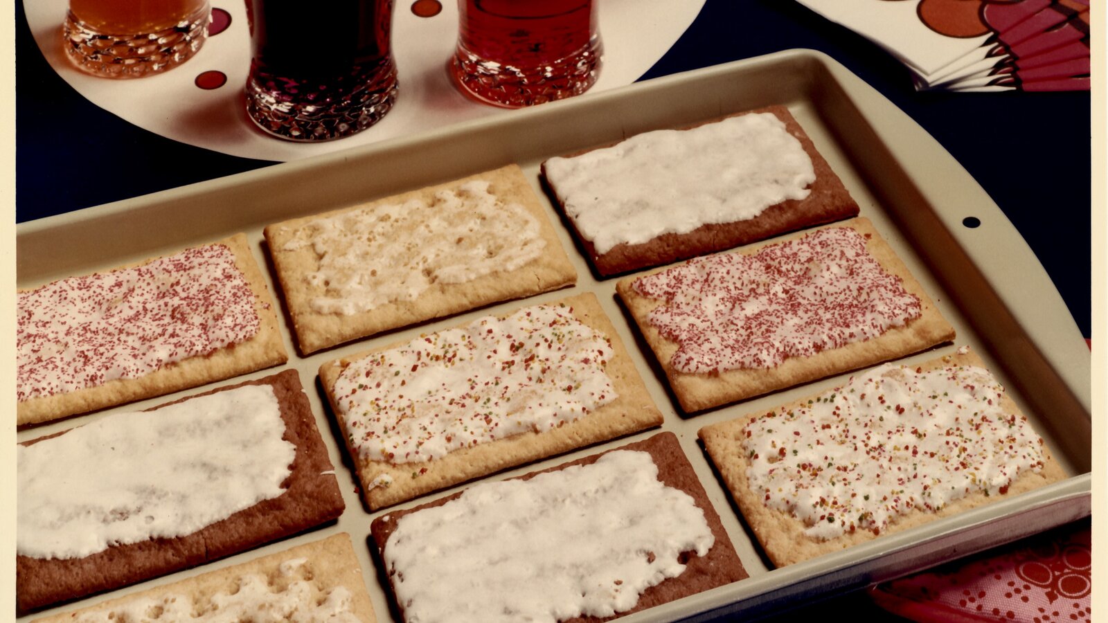 how-to-eat-pop-tarts-and-not-make-a-mess